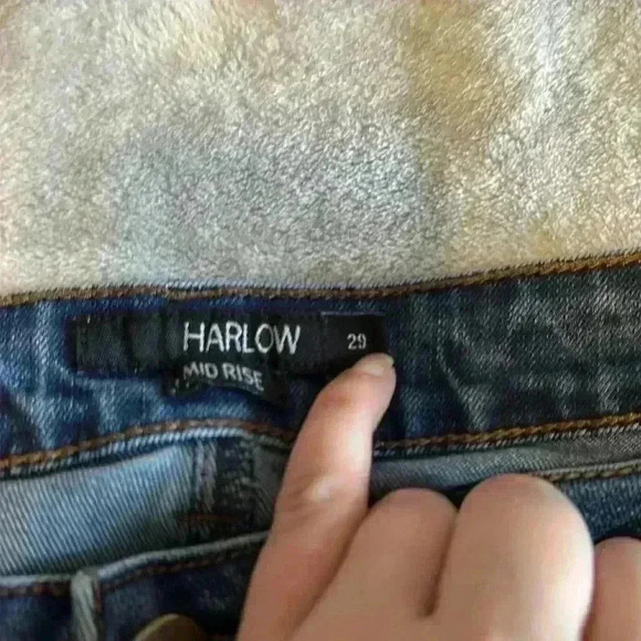 Harlow Mid Rise Skinny Jeans Size 29 - Picture 2 of 3